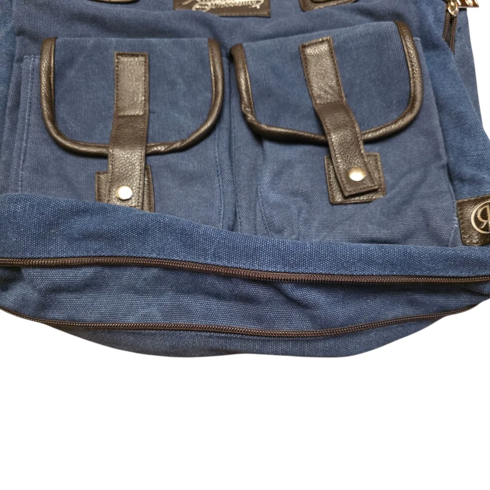 The American Outdoorsman Blue Canvas Men's Messenger Bag